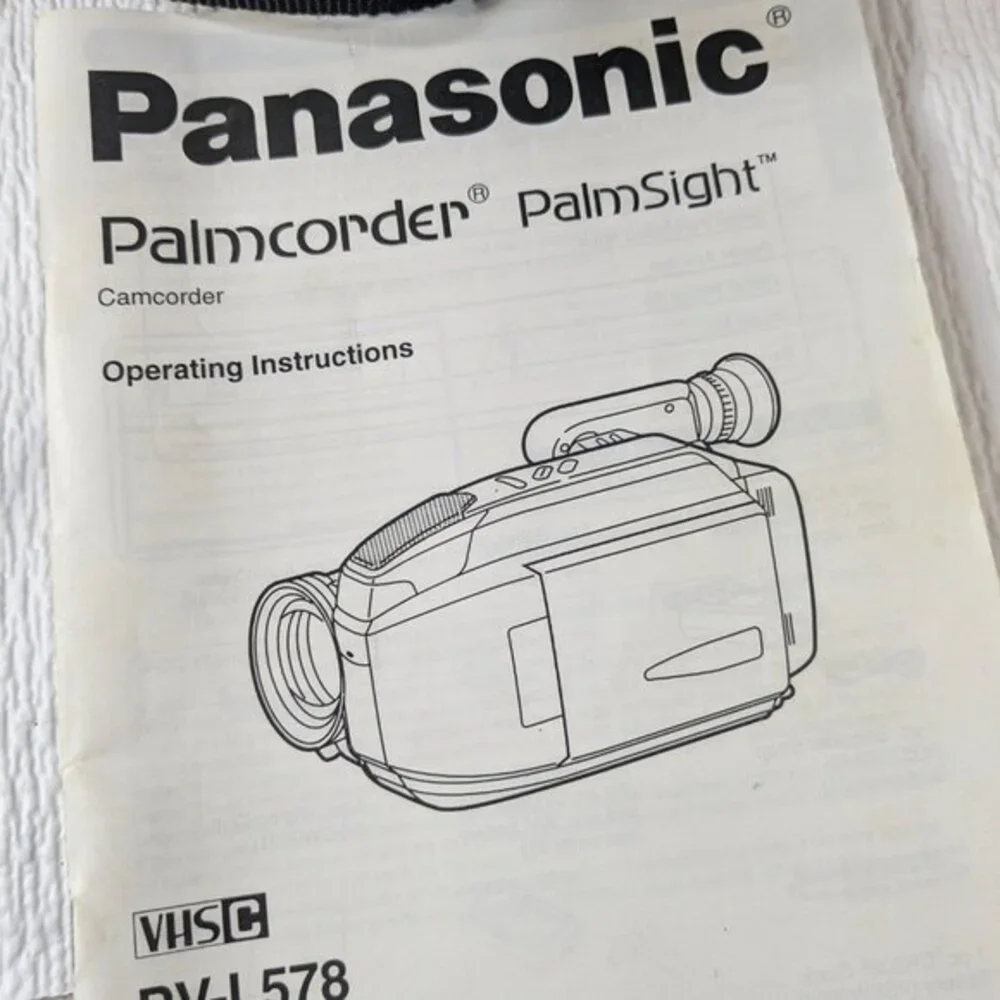 Panasonic PV-L578 Palmcorder Camcorder‎ PV-L578D Palmsight FOR PARTS REPAIR